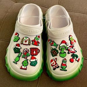 Never Worn/New Grinch Clogs